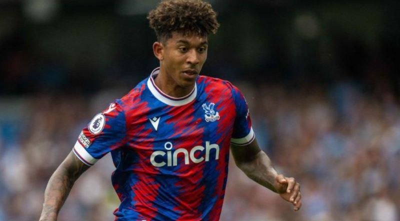 Chris Richards: Tài năng trẻ đang viết tiếp giấc mơ bóng đá